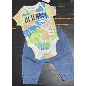 0-3 Months Boys Old Navy NWT Bodysuit And Pants